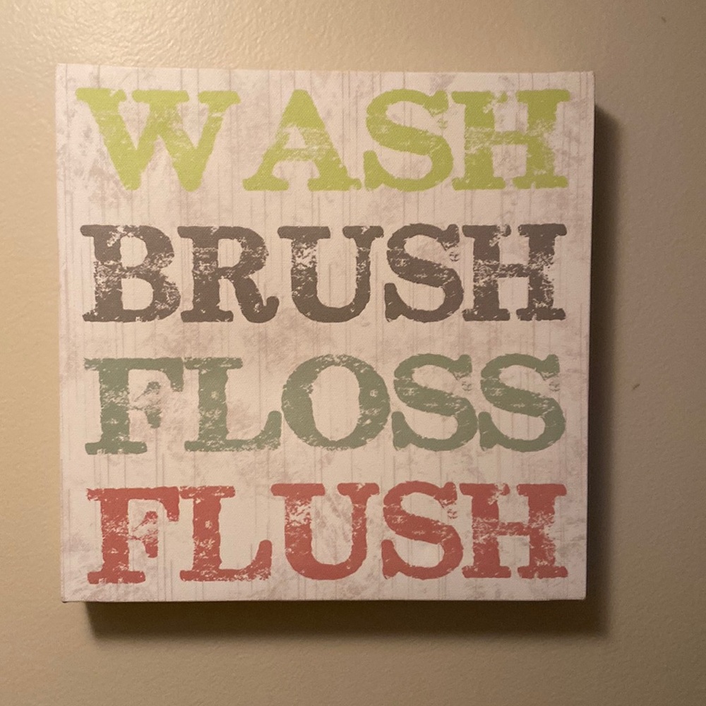 Bathroom Canvas 10x10